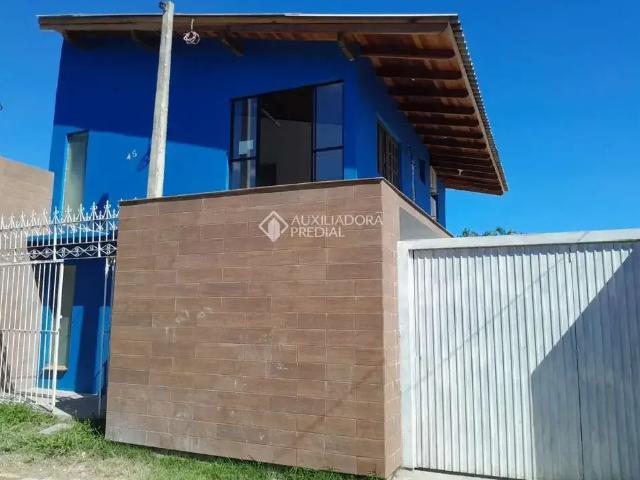 Casa / Sobrado para Locação em Porto Alegre/RS Guarujá 3 Quartos