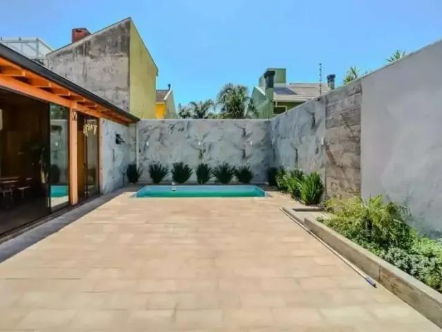Casa / Sobrado para Locação em Porto Alegre/RS Ecoville 2 Quartos
