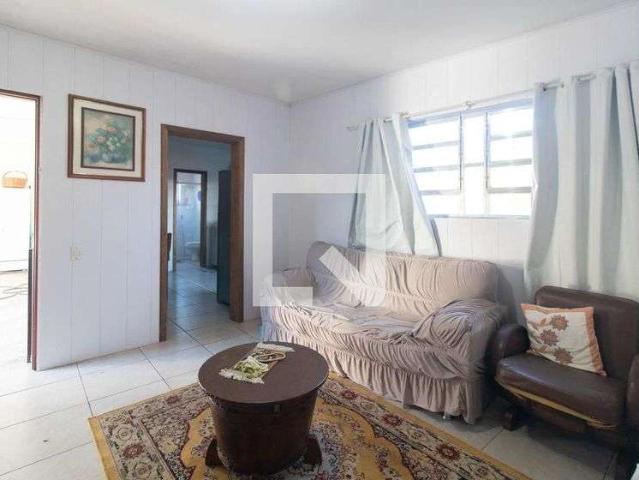 Casa / Sobrado para Locação em Porto Alegre/RS Espírito Santo 2 Quartos