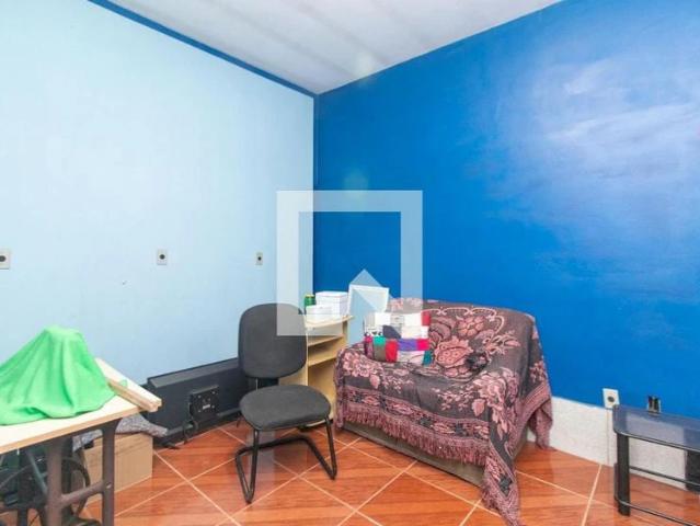 Casa / Sobrado para Locação em Porto Alegre/RS Espírito Santo 2 Quartos