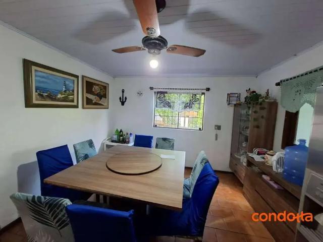 Casa / Sobrado para Locação em Porto Alegre/RS Espírito Santo 4 Quartos