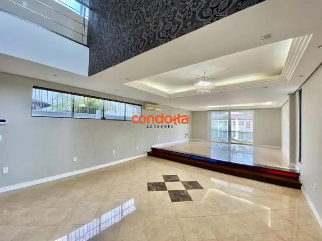 Casa / Sobrado para Locação em Porto Alegre/RS Espírito Santo 4 Quartos