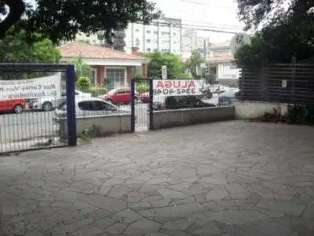 Casa / Sobrado para Locação em Porto Alegre/RS Floresta 3 Quartos