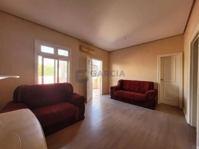 Casa / Sobrado para Locação em Porto Alegre/RS Floresta 4 Quartos