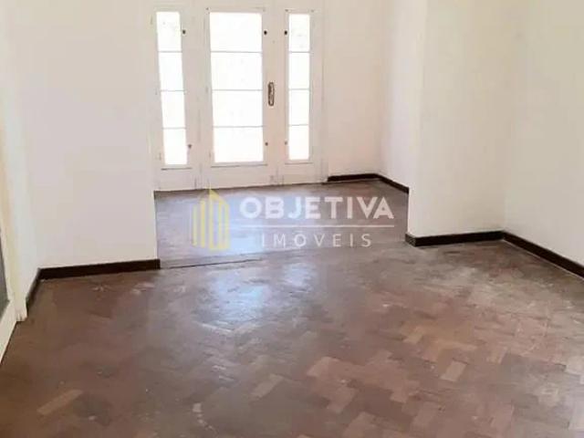 Casa / Sobrado para Locação em Porto Alegre/RS Floresta 4 Quartos