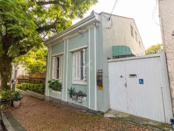 Casa / Sobrado para Locação em Porto Alegre/RS Floresta 4 Quartos