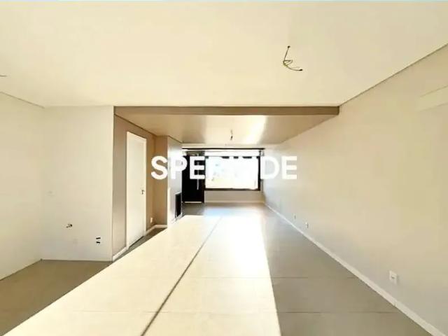 Casa / Sobrado para Locação em Porto Alegre/RS Hípica 3 Quartos