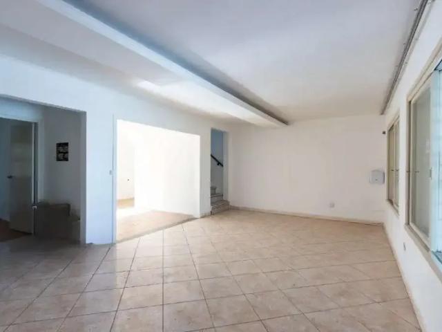 Casa / Sobrado para Locação em Porto Alegre/RS Hípica 3 Quartos