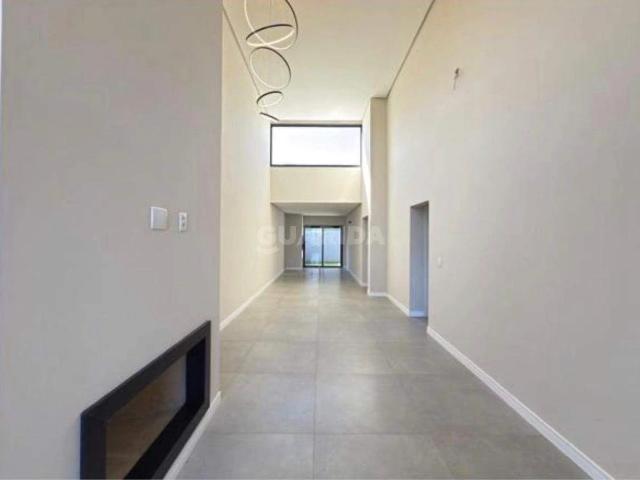 Casa / Sobrado para Locação em Porto Alegre/RS Hípica 3 Quartos