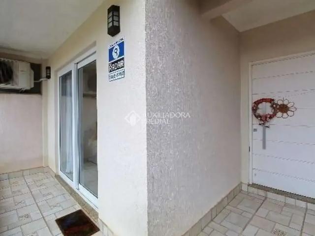 Casa / Sobrado para Locação em Porto Alegre/RS Hípica 3 Quartos