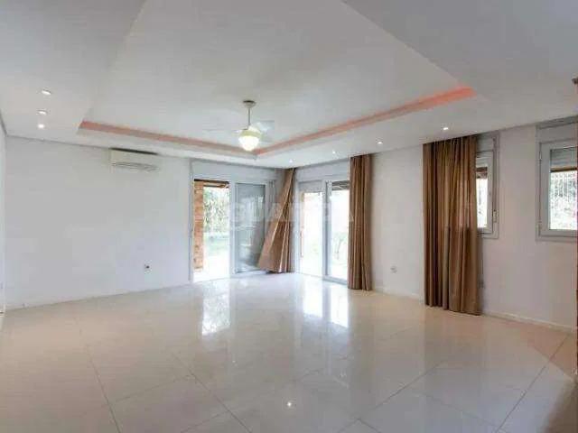 Casa / Sobrado para Locação em Porto Alegre/RS Hípica 3 Quartos