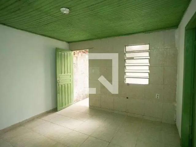 Casa / Sobrado para Locação em Porto Alegre/RS Humaitá 1 Quartos