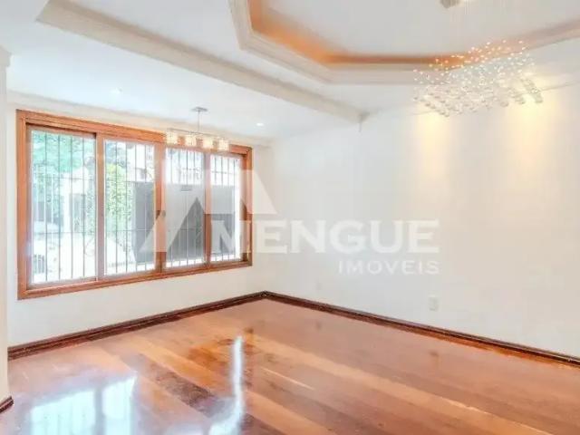 Casa / Sobrado para Locação em Porto Alegre/RS Ipanema 4 Quartos