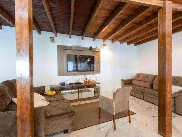 Casa / Sobrado para Locação em Porto Alegre/RS Ipanema 4 Quartos