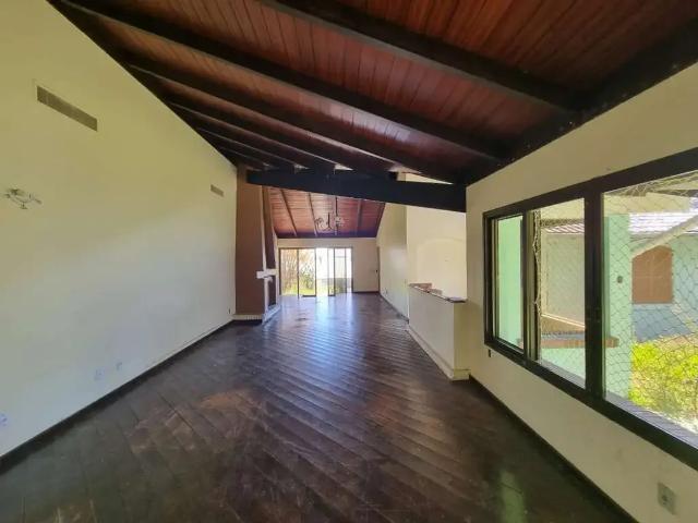 Casa / Sobrado para Locação em Porto Alegre/RS Ipanema 5 Quartos