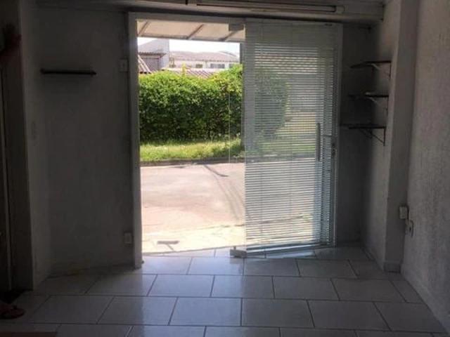 Casa / Sobrado para Locação em Porto Alegre/RS Ipanema 1 Quartos