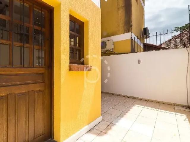 Casa / Sobrado para Locação em Porto Alegre/RS Ipanema 3 Quartos