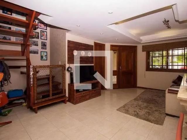 Casa / Sobrado para Locação em Porto Alegre/RS Ipanema 3 Quartos