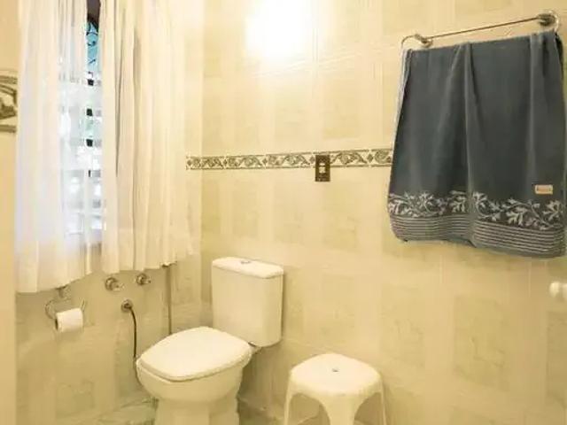 Casa / Sobrado para Locação em Porto Alegre/RS Ipanema 3 Quartos