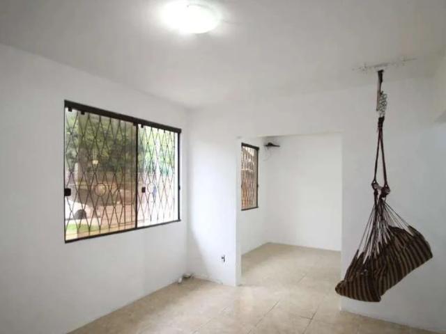 Casa / Sobrado para Locação em Porto Alegre/RS Jardim do Salso 2 Quartos