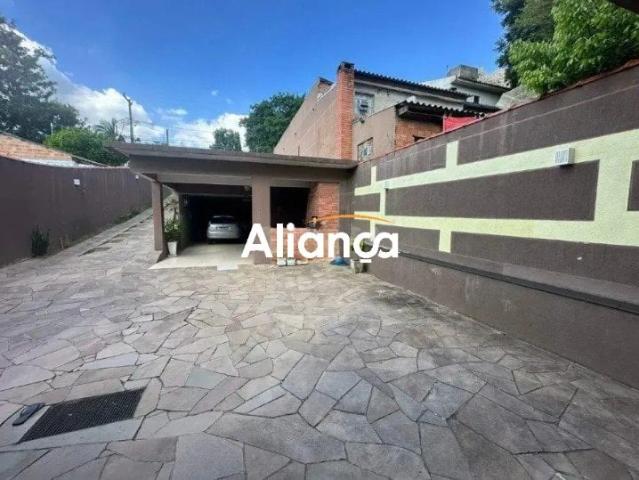 Casa / Sobrado para Locação em Porto Alegre/RS Jardim Floresta 4 Quartos