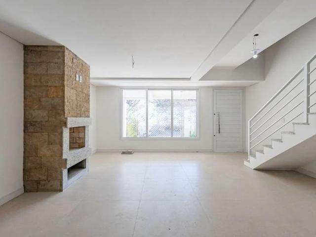 Casa / Sobrado para Locação em Porto Alegre/RS Jardim Itu 3 Quartos