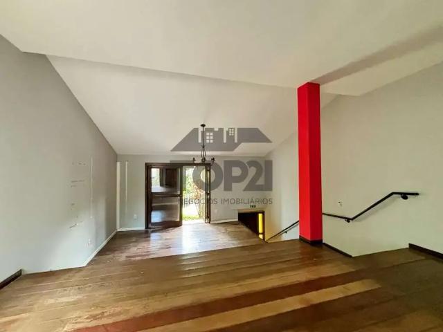 Casa / Sobrado para Locação em Porto Alegre/RS Jardim Itu Sabará 3 Quartos