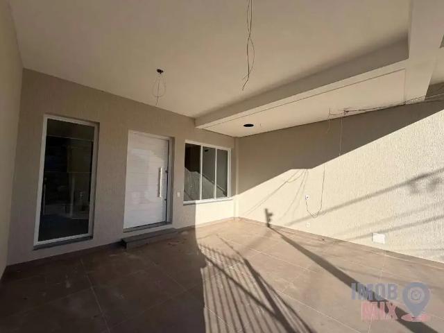 Casa / Sobrado para Locação em Porto Alegre/RS Jardim Itu Sabará 3 Quartos