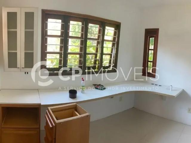 Casa / Sobrado para Locação em Porto Alegre/RS Jardim Itu Sabará 3 Quartos
