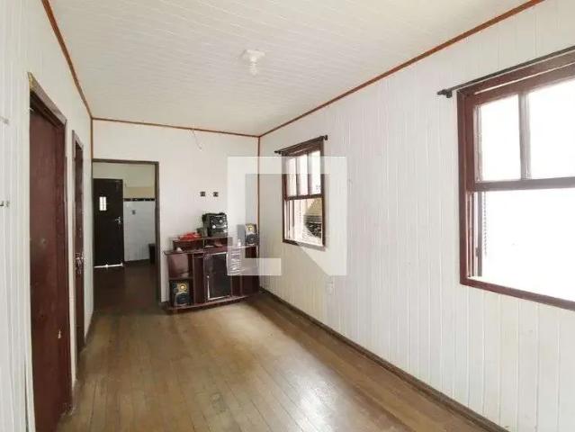 Casa / Sobrado para Locação em Porto Alegre/RS Jardim Itu Sabará 2 Quartos