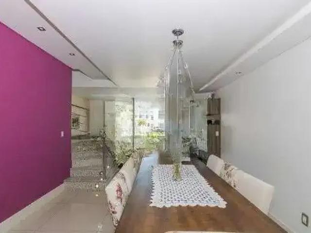 Casa / Sobrado para Locação em Porto Alegre/RS Jardim Itu Sabará 4 Quartos