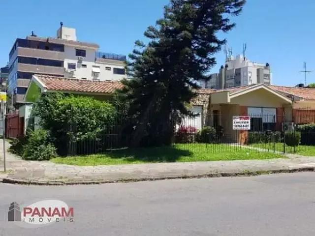 Casa / Sobrado para Locação em Porto Alegre/RS Jardim Lindóia 3 Quartos