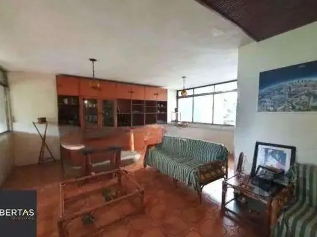 Casa / Sobrado para Locação em Porto Alegre/RS Jardim Lindóia 3 Quartos