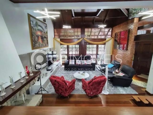 Casa / Sobrado para Locação em Porto Alegre/RS Jardim Planalto 4 Quartos