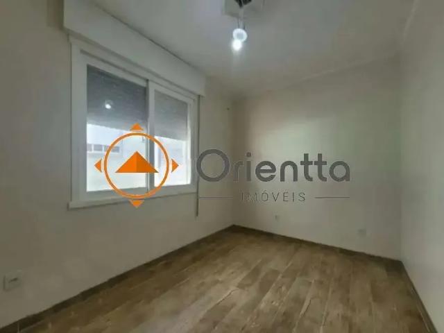 Casa / Sobrado para Locação em Porto Alegre/RS Jardim São Pedro 4 Quartos