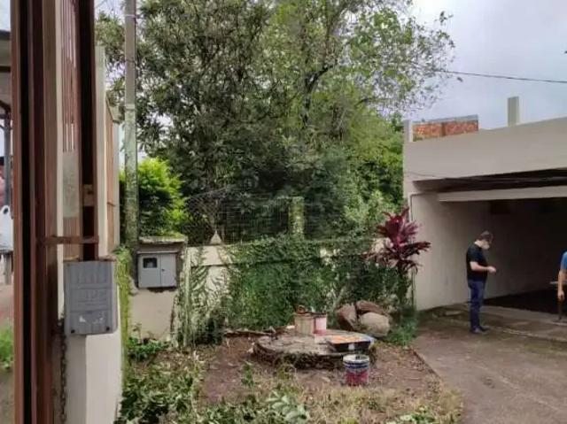 Casa / Sobrado para Locação em Porto Alegre/RS Lomba do Pinheiro 1 Quartos