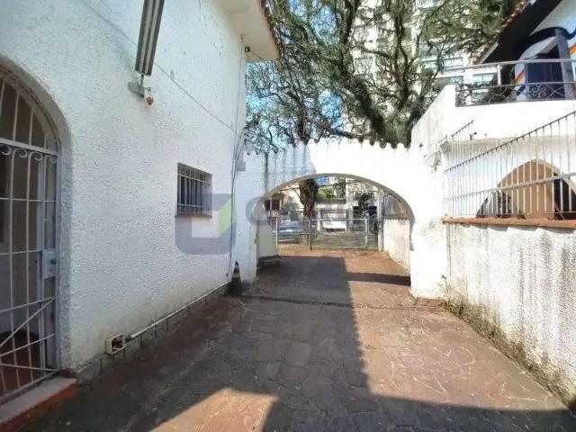 Casa / Sobrado para Locação em Porto Alegre/RS Moinhos de Vento 10 Quartos