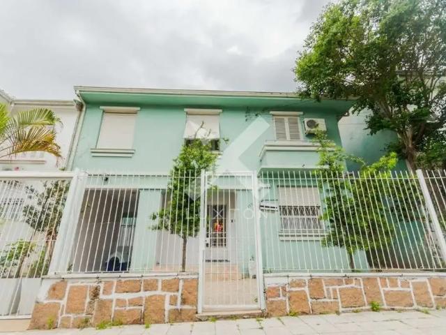 Casa / Sobrado para Locação em Porto Alegre/RS Moinhos de Vento 3 Quartos