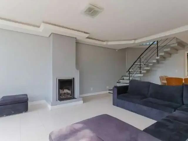Casa / Sobrado para Locação em Porto Alegre/RS Morro Santana 3 Quartos