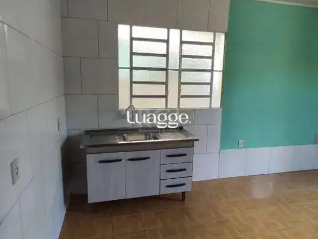 Casa / Sobrado para Locação em Porto Alegre/RS Medianeira 2 Quartos