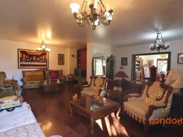 Casa / Sobrado para Locação em Porto Alegre/RS Menino Deus 3 Quartos