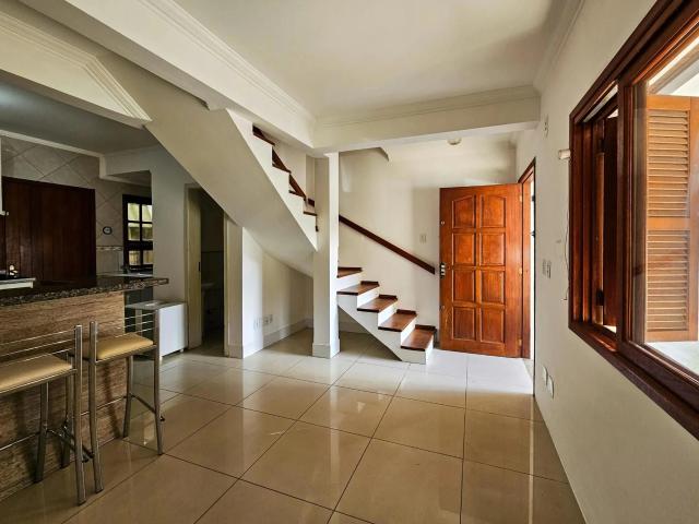 Casa / Sobrado para Locação em Porto Alegre/RS Nonoai 2 Quartos