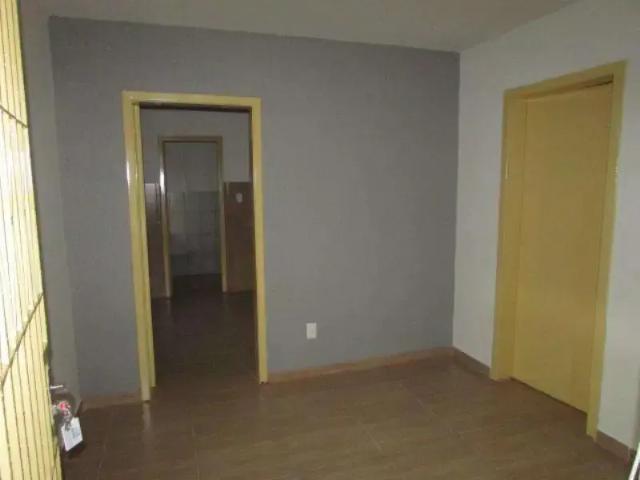 Casa / Sobrado para Locação em Porto Alegre/RS Nonoai 2 Quartos