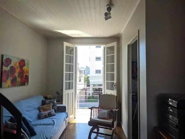 Casa / Sobrado para Locação em Porto Alegre/RS São Geraldo 3 Quartos