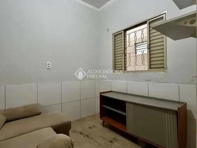 Casa / Sobrado para Locação em Porto Alegre/RS São Geraldo 3 Quartos