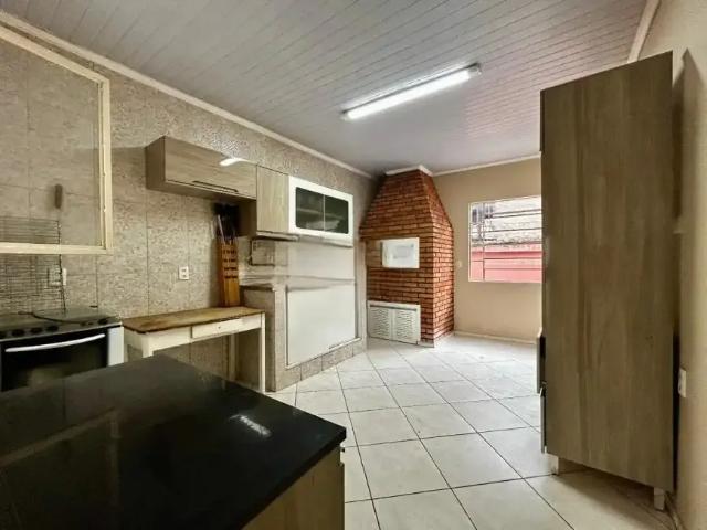 Casa / Sobrado para Locação em Porto Alegre/RS São Geraldo 3 Quartos