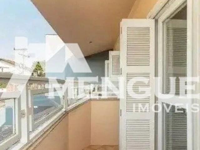 Casa / Sobrado para Locação em Porto Alegre/RS Santo Antônio 3 Quartos