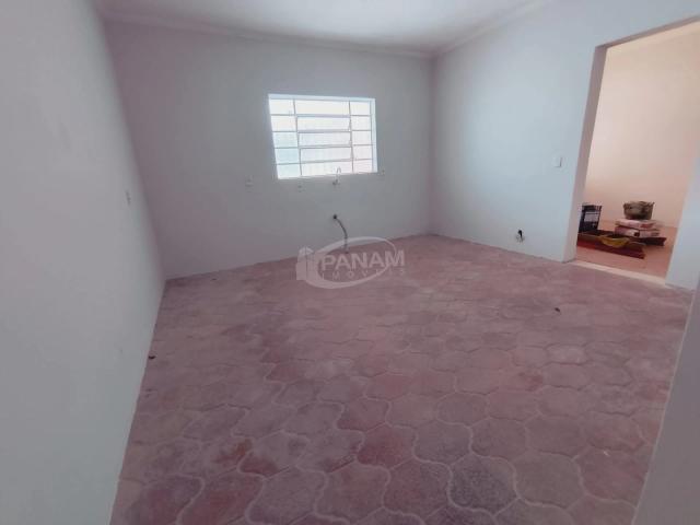 Casa / Sobrado para Locação em Porto Alegre/RS Santa Maria Goretti 6 Quartos