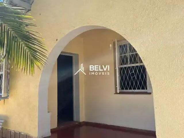 Casa / Sobrado para Locação em Porto Alegre/RS Santa Tereza 4 Quartos