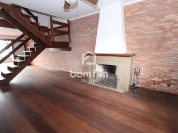 Casa / Sobrado para Locação em Porto Alegre/RS Santana 4 Quartos
